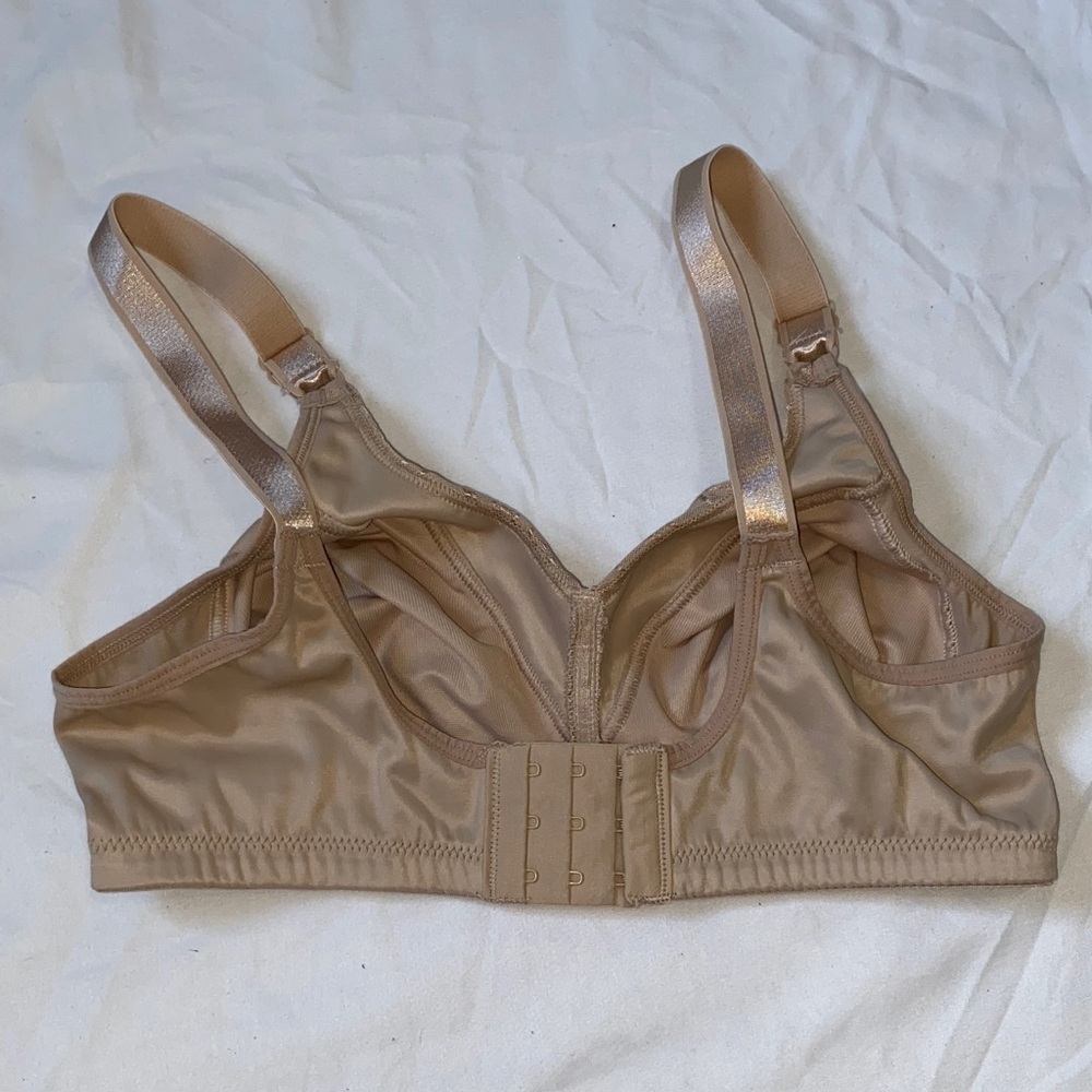 Bali Light Brown Lace Accent Bra - Picture 4 of 15